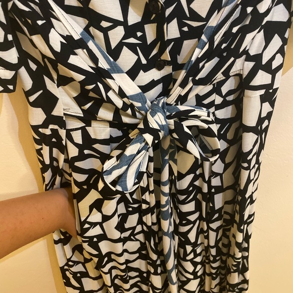 Mont Saint Michele front wrap dress - Picture 3 of 6